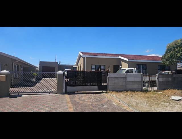 7 BEDROOM HOUSE FOR SALE IN MANDALAY